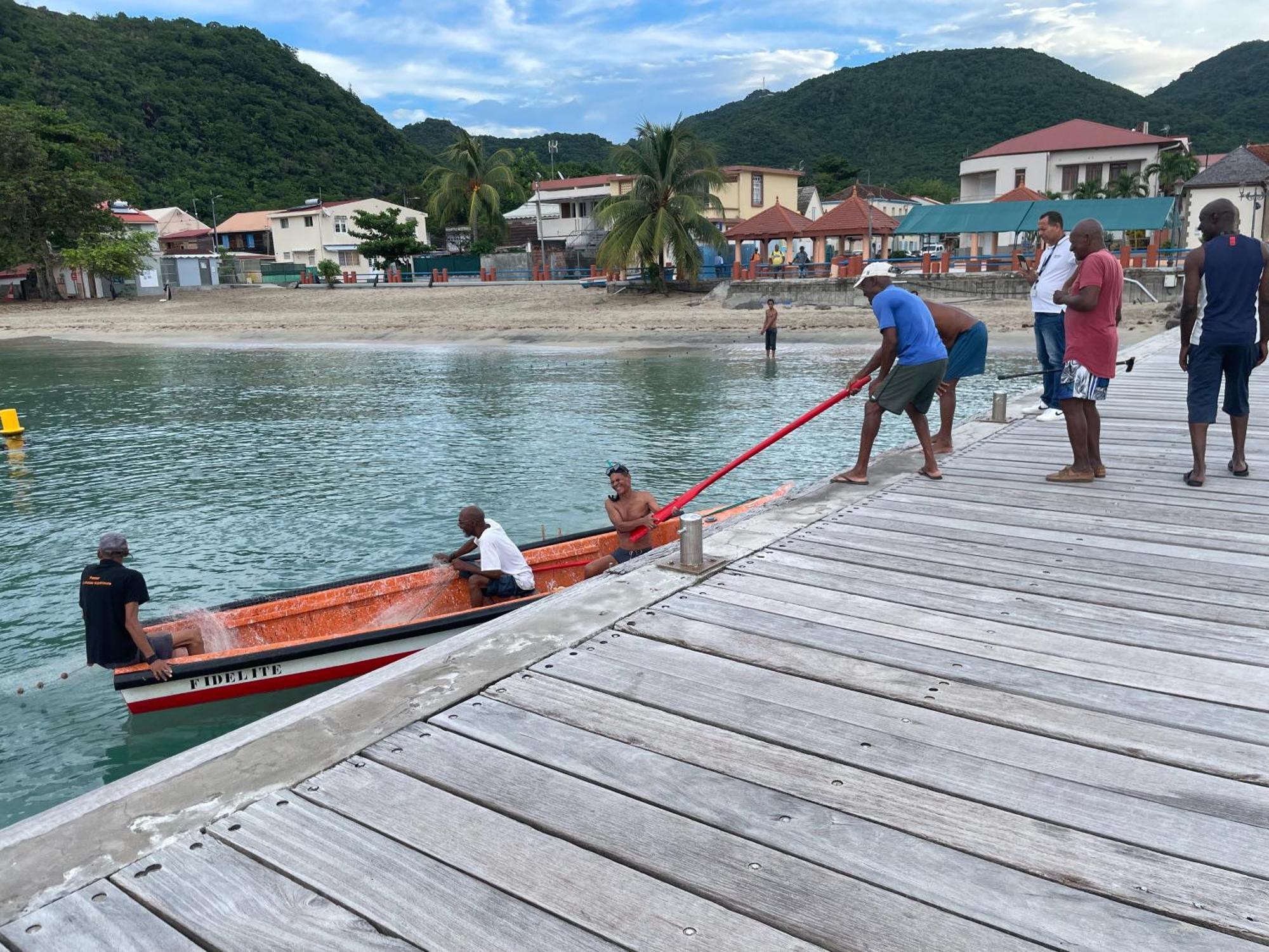 Bungalow "Doussin' Kreyol", Au Calme A 150M De La Plage Grande Anse Exterior photo