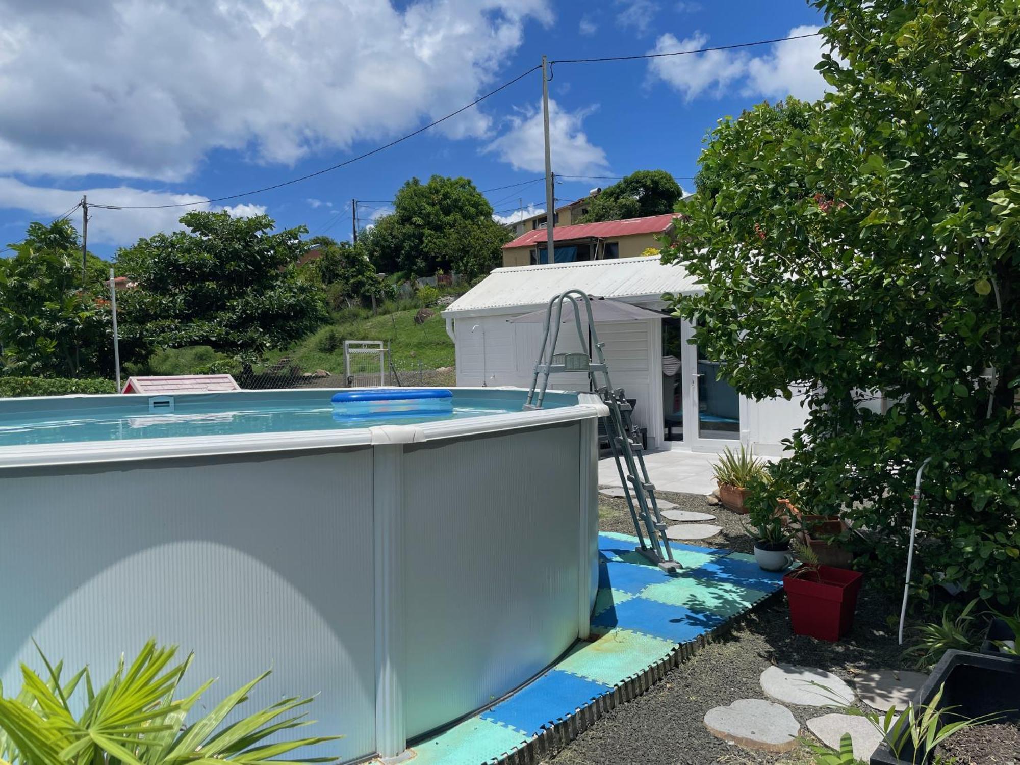 Bungalow "Doussin' Kreyol", Au Calme A 150M De La Plage Grande Anse Exterior photo